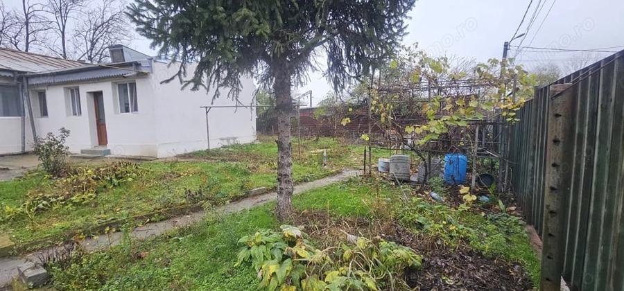 Casă cu Teren 553 Mp în Central