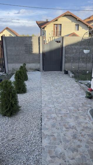 Casă cu 3 camere în Central