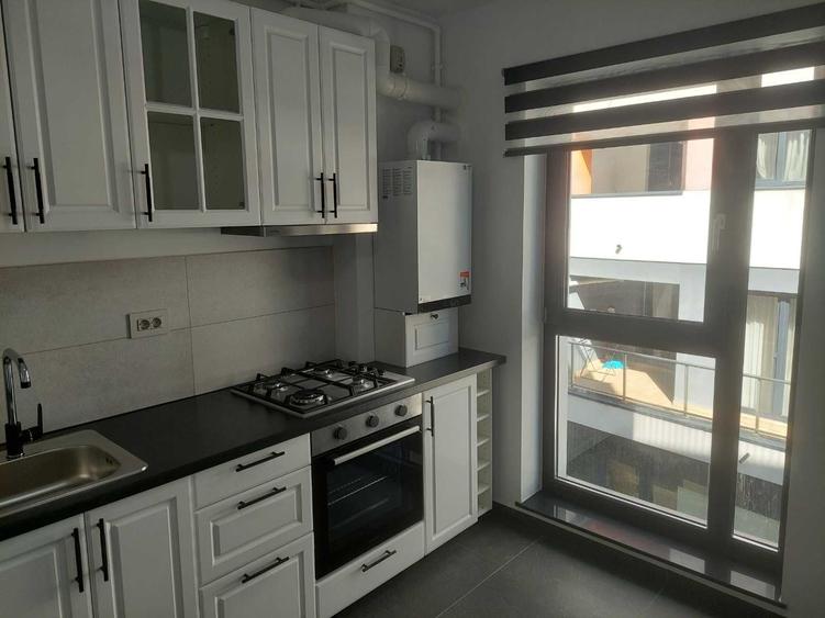 Apartament cu 2 camere decomandat în Griviței