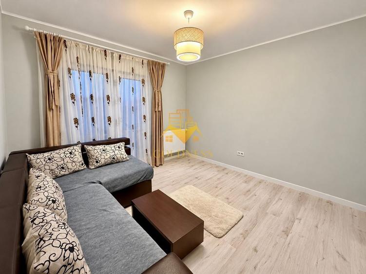 Apartament cu 3 camere decomandat, mobilat în Florești