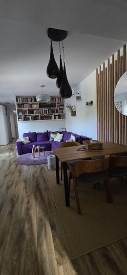 Apartament cu 3 camere decomandat în Brâncoveanu