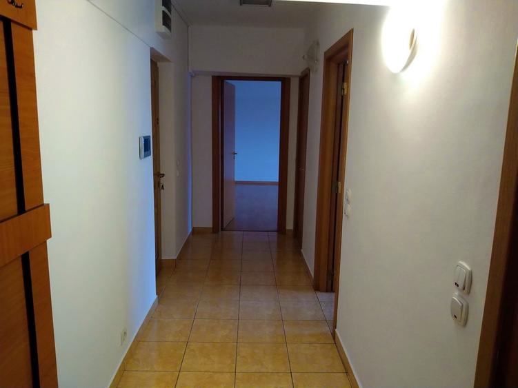 Apartament cu 2 camere decomandat în Unirii