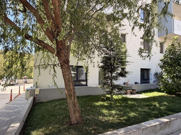 Apartament cu 2 camere decomandat în Păcurari