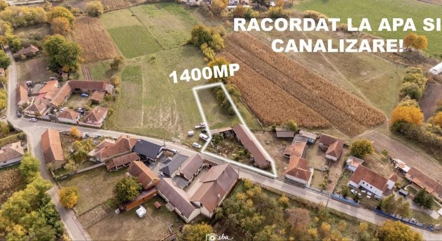 Casă cu 4 camere în Tuștea
