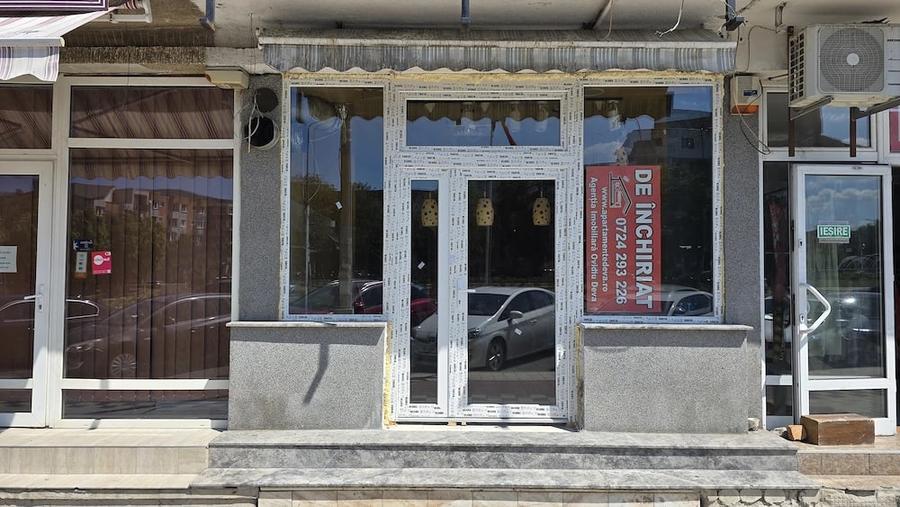 Spațiu comercial, de 70 mp, în Central