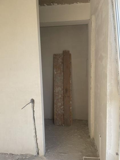 Apartament cu 2 camere decomandat în Exterior Vest