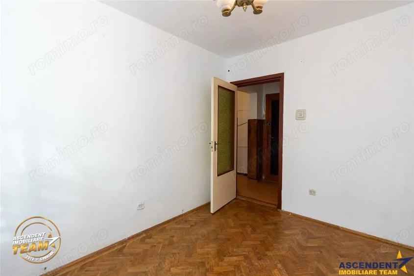 Apartament cu 3 camere decomandat în Târgu Secuiesc