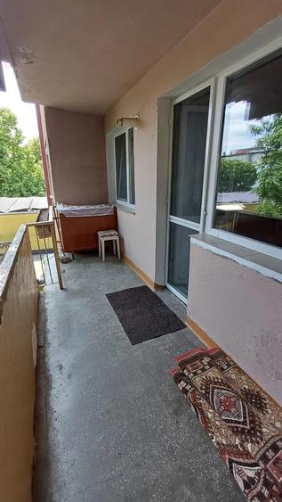 Apartament cu 2 camere decomandat în Micro 14
