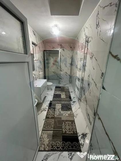 Casă cu 3 camere cu Teren 1500 Mp în Aciua