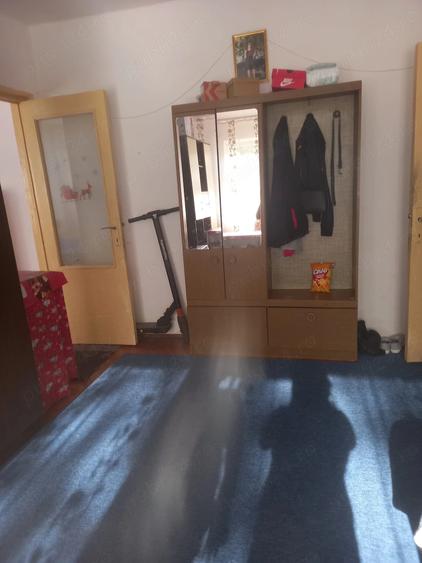 Apartament cu 2 camere semidecomandat în Blașcovici