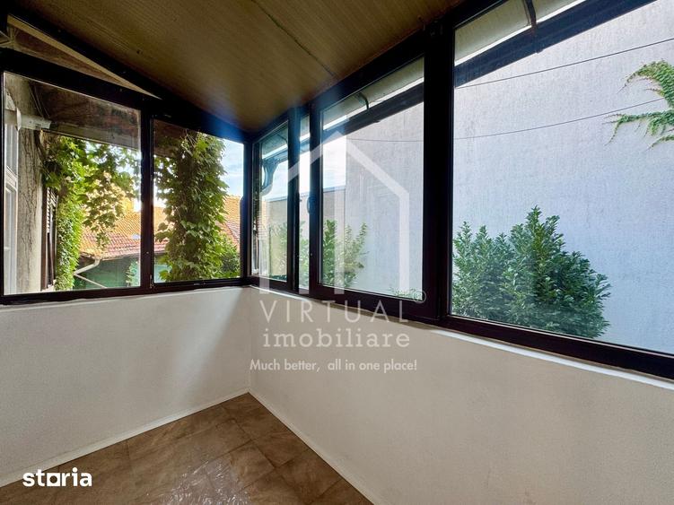 Apartament la casa, 2 camere, 50mp + balcon, 2 pivnite - Zona Centrala - 7