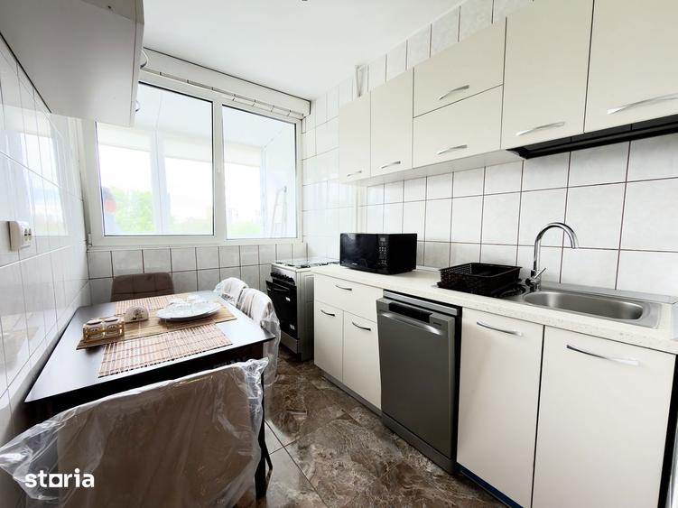 Apartament cu 2 camere, mobilat în Tei