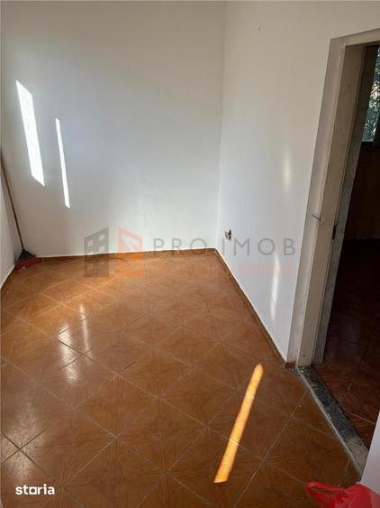 Casă cu 3 camere decomandat cu Teren 1865 Mp în Poșta Câlnău