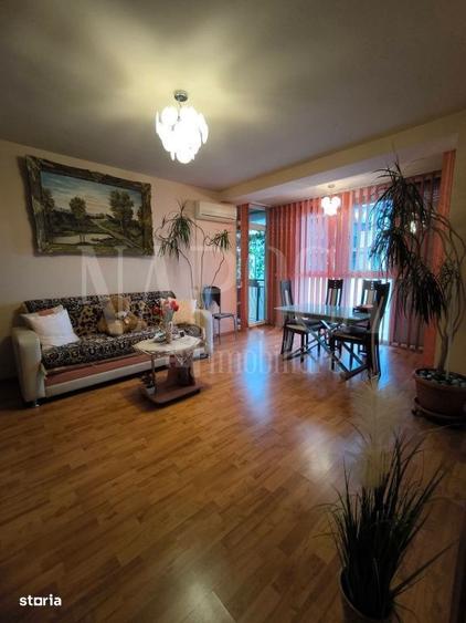 Apartament cu 3 camere în Nufărul