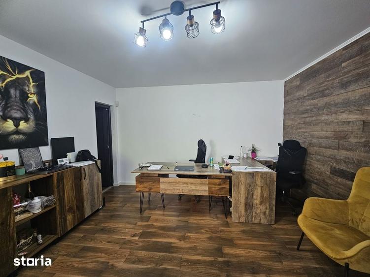 Spațiu comercial, de 69 mp, în Central