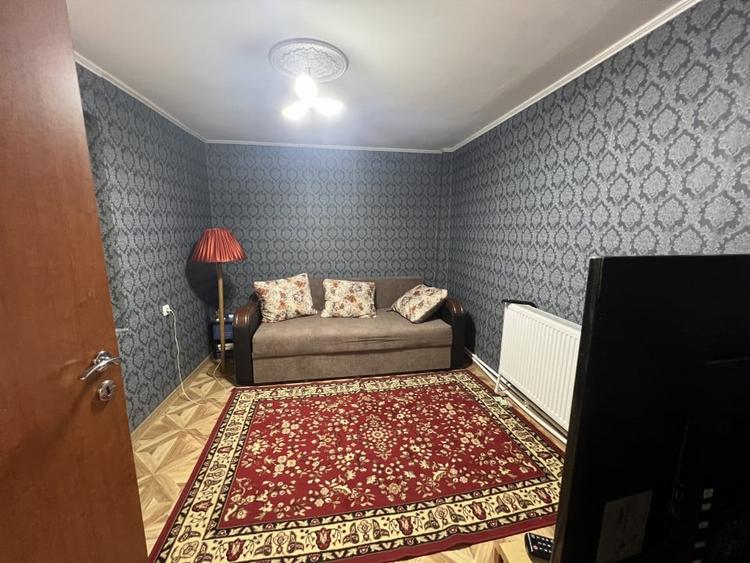 Casă individuală cu 3 camere cu Canalizare în Sud