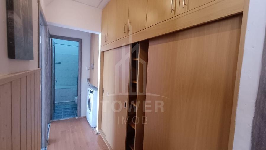 Apartament cu 3 camere semidecomandat în Central