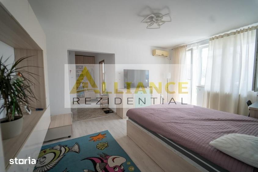 Apartament cu 2 camere semidecomandat în Berceni