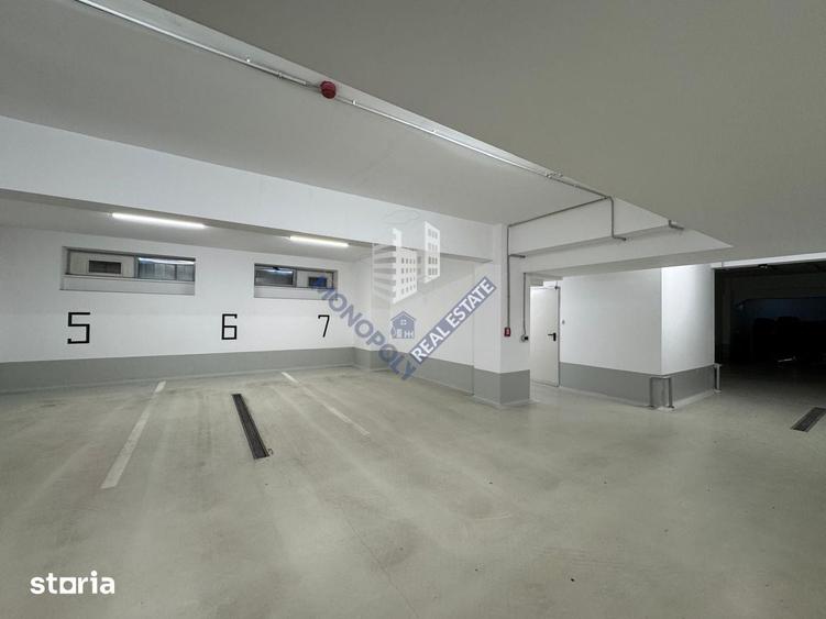 Spațiu comercial, de 1,700 mp, în Central