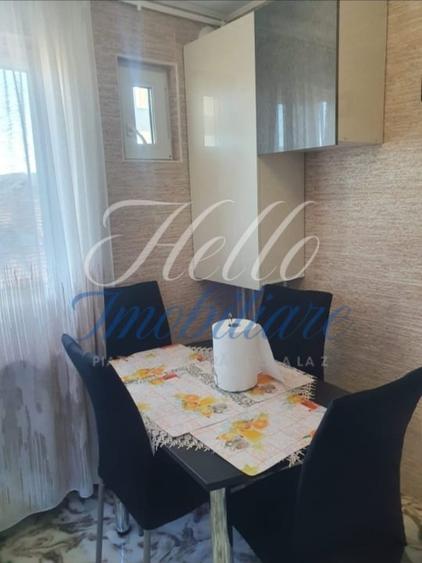 Apartament cu 3 camere decomandat în Gheorgheni