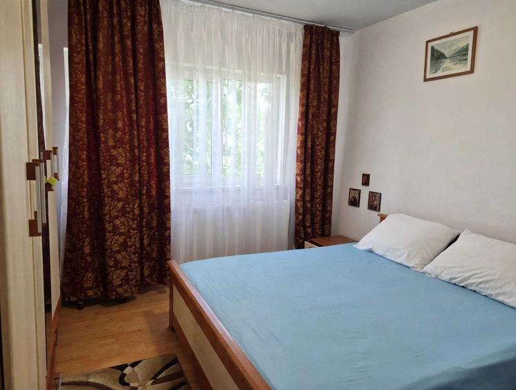 Apartament cu 3 camere decomandat în Malul Mureșului
