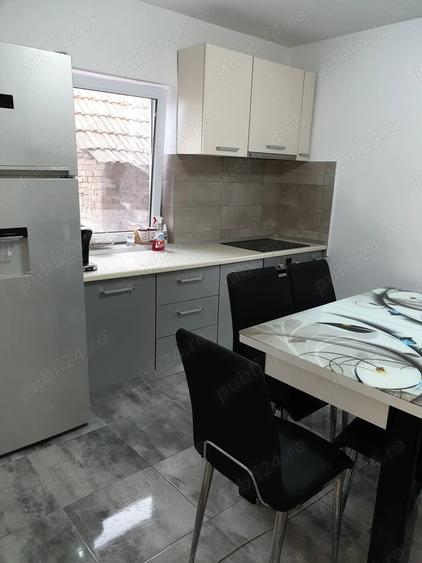Casă cu 3 camere cu Teren 2500 Mp în Almașu Mic