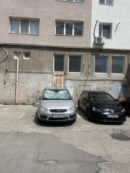 Spațiu comercial, de 141 mp, în Central