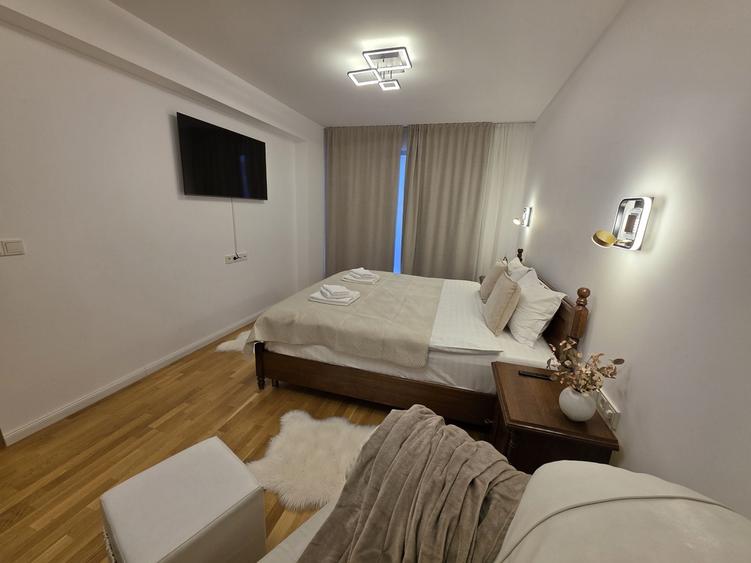 Inchiriez apartament cu 2 camere central in Brasov - 1
