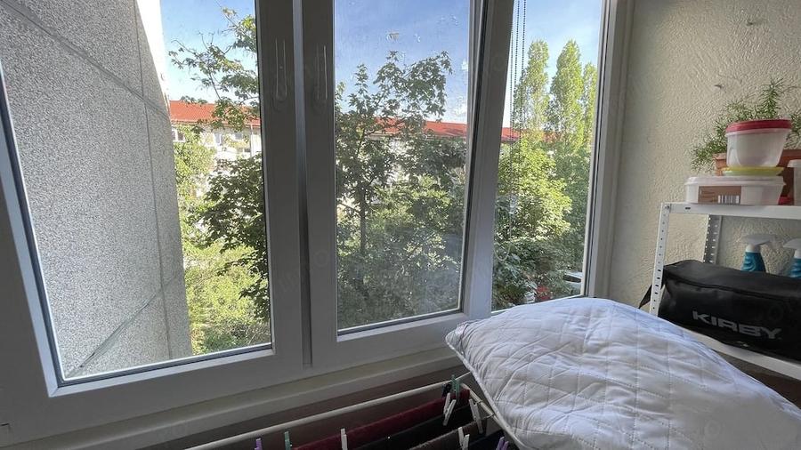 Apartament cu 3 camere semidecomandat în Cetății