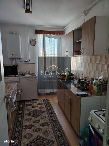 Apartament cu 2 camere decomandat în Tudor
