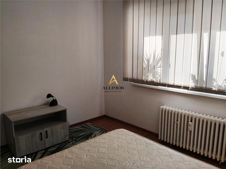 Apartament cu 2 camere decomandat în Sud