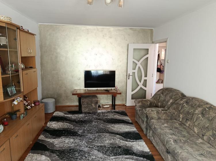 Apartament cu 2 camere în Decebal