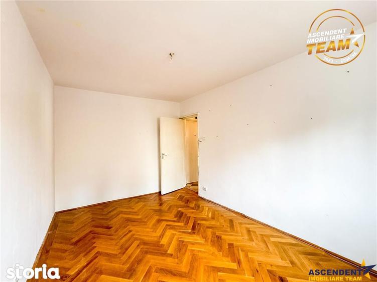 3D& FILM! Apartament 3 camere,etaj 2, areal apreciabil, Simeria,Sfantu - 2