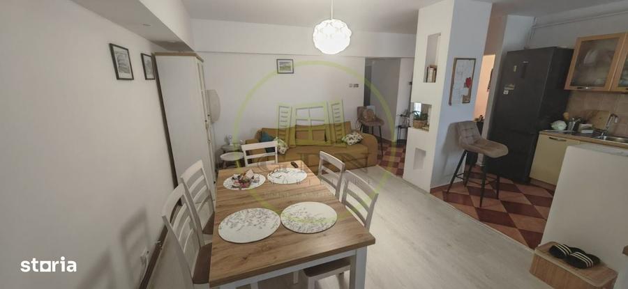 Apartament cu 3 camere decomandat în Titulescu
