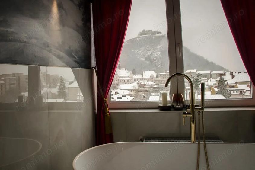 Apartament cu 3 camere decomandat în Ultracentral
