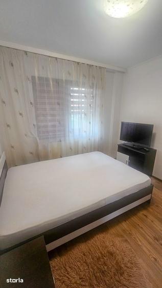 Apartament cu 3 camere în Calea București