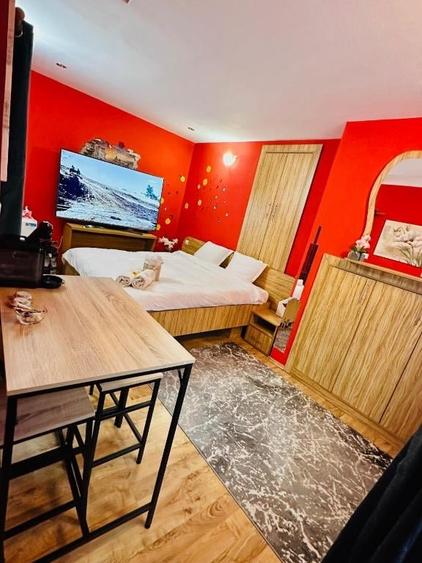 Casă cu 4 camere cu Teren 120 Mp în Centrul Istoric