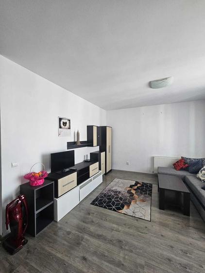 Apartament cu 2 camere semidecomandat în Lazaret