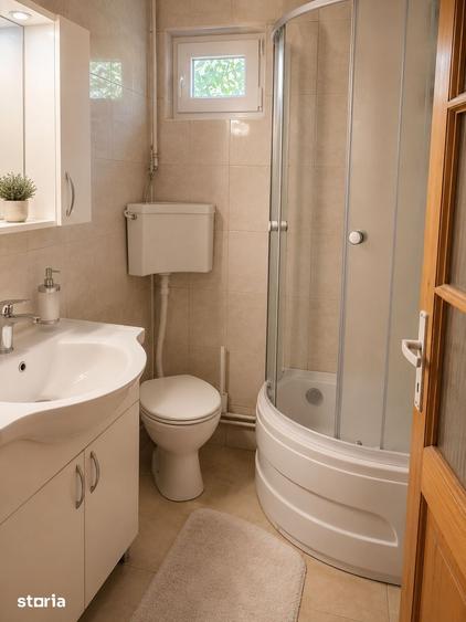 Casă cu 4 camere cu Teren 2317 Mp în Cornu