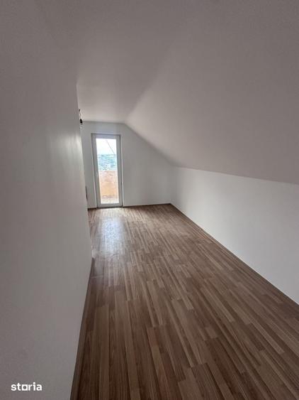 Casă cu 3 camere cu Teren 271 Mp în Valu lui Traian