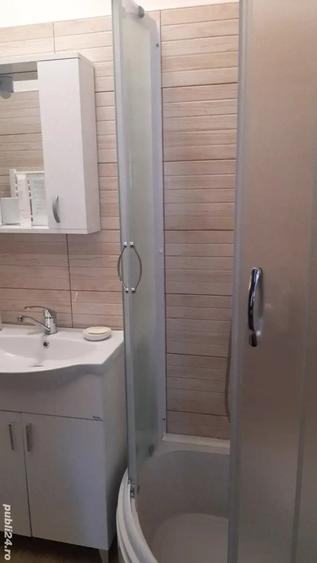 Apartament cu 3 camere decomandat în Furnica