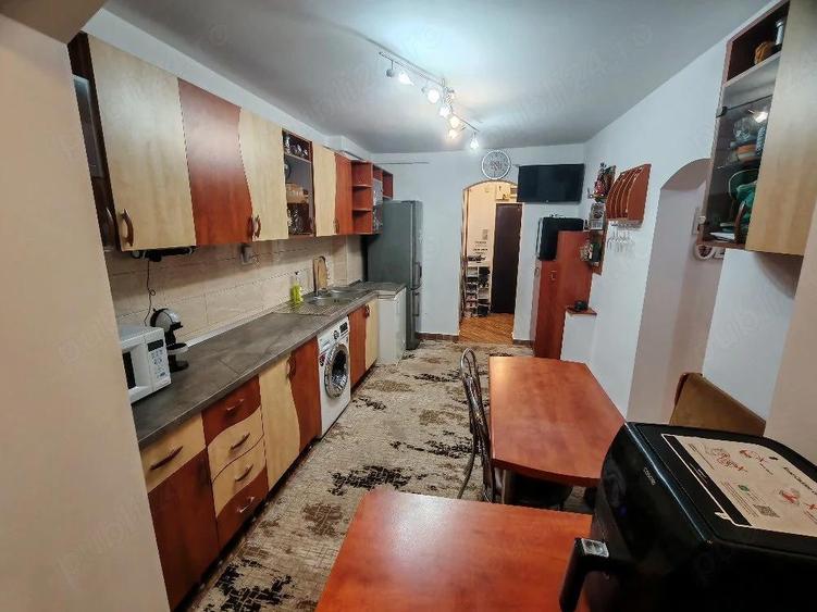 Apartament cu 2 camere decomandat în Trivale