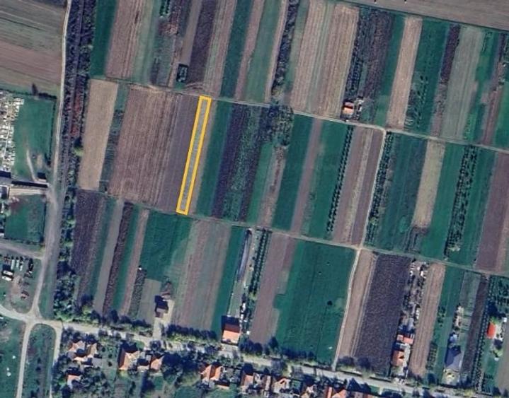 Teren de 900 mp, în Central