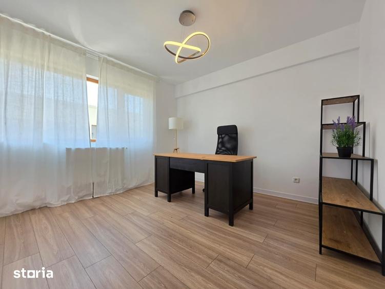Casă cu 4 camere cu Teren 187 Mp în 1 Decembrie