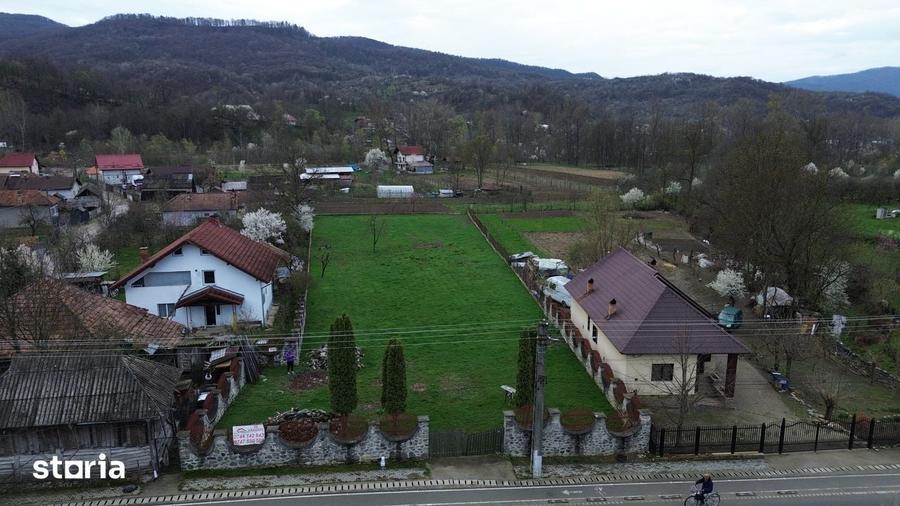 Teren de 2823 mp, în Sălătrucel