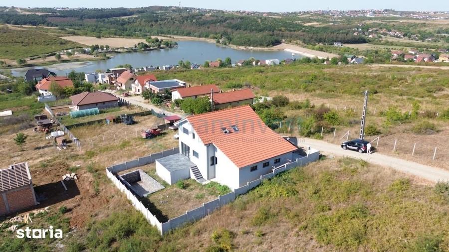 Casă cu 6 camere cu Teren 505 Mp în Central