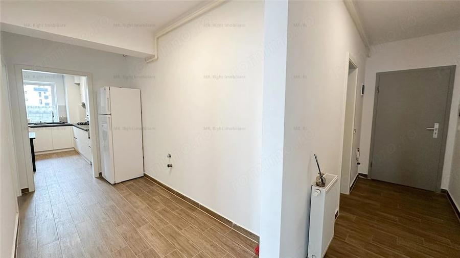 Apartament cu 3 camere decomandat în Avantgarden