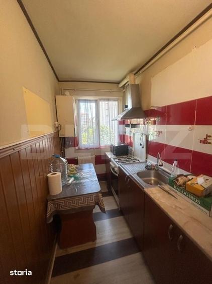Apartament cu 2 camere semidecomandat în Chitila