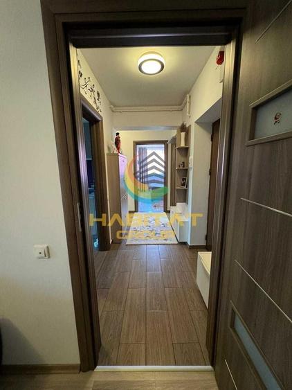 Apartament cu 3 camere decomandat, mobilat în Berceni