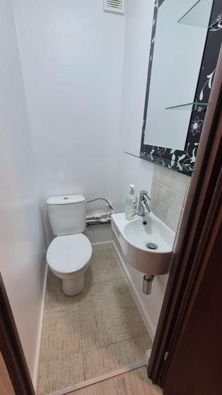Apartament cu 3 camere decomandat, mobilat în Brâncoveanu
